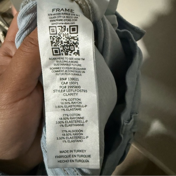 Frame Le Easy Flare Fray Side Slit Size 31 - Picture 10 of 10